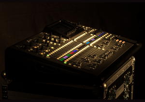 Behringer X32