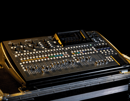 Behringer X32